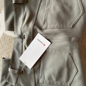 Lululemon Sleek Slim-Fit HR Pant
